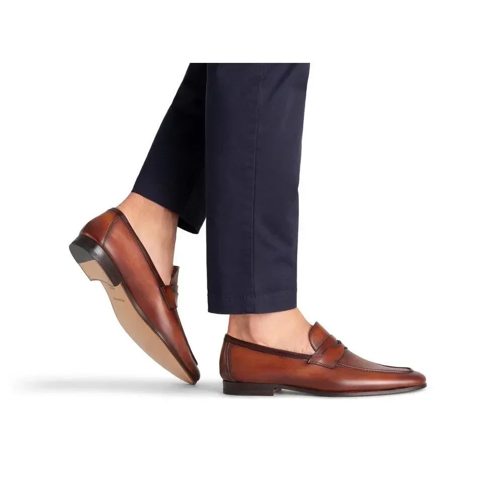 NWOT Men’s Magnanni Sasso Loafers